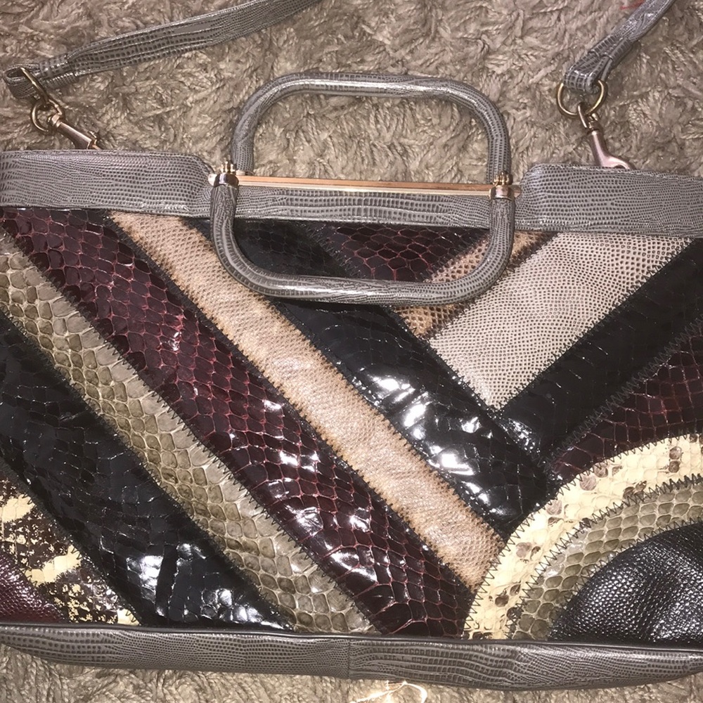 Bag - Picture 2 of 7
